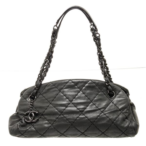 Chanel Black Leather Stitch Bowle Shoulder Bag