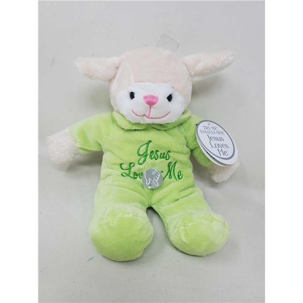 Jesus Loves me singing Plush Lamb
