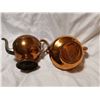 Image 6 : Two vintage copper teapots
