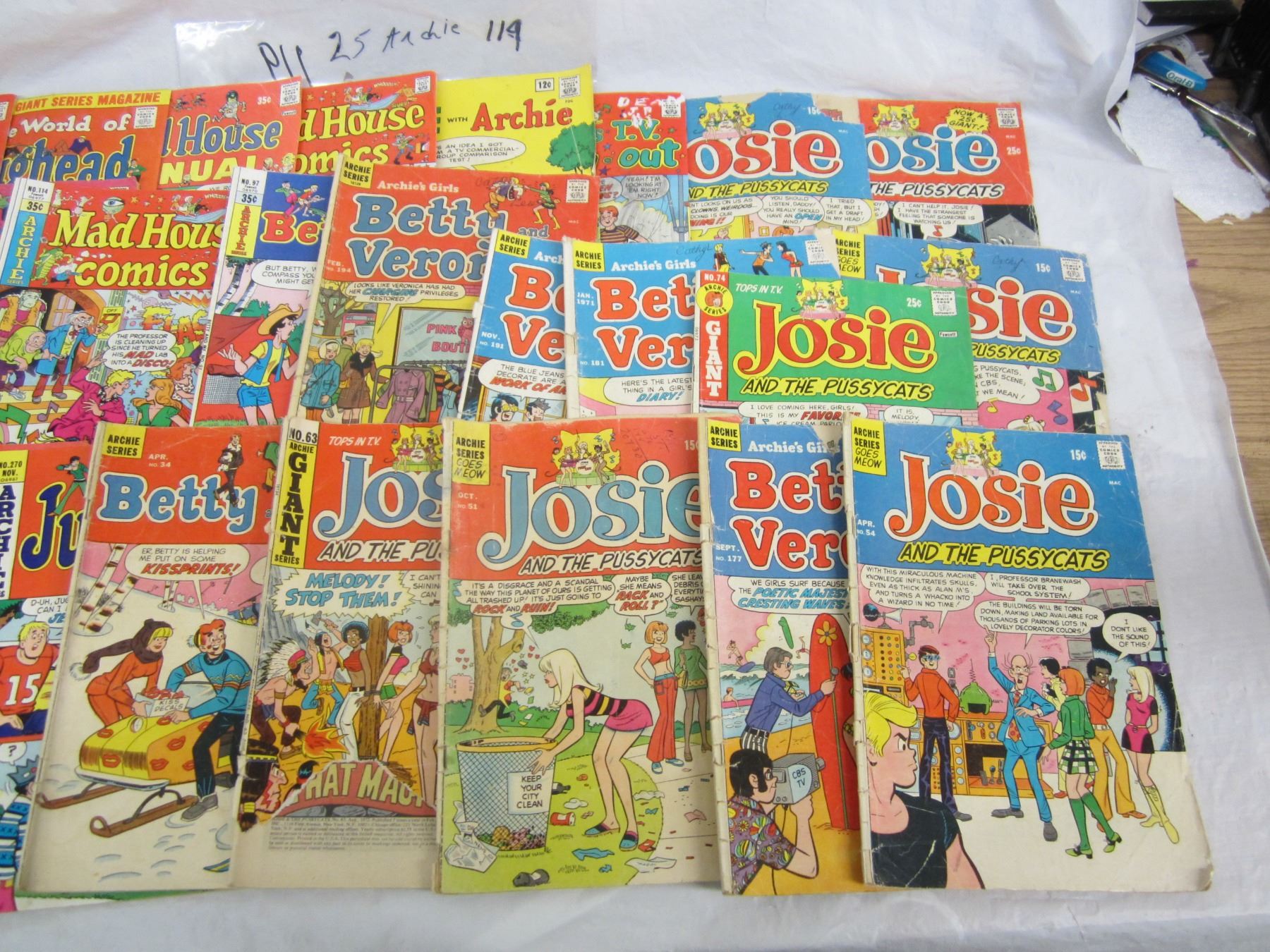 25 Vintage Archie Comics
