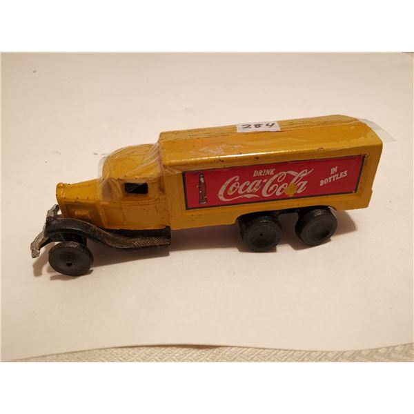 Cast Coca-Cola Truck 8"