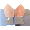 Image 5 : UNIVERSITY OF SASKATCHEWAN WOOD & METAL BOOKENDS VINTAGE