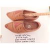 Image 3 : 12 ¾” LONG VINTAGE DUTCH WOODEN SHOES (WEARABLE)
