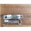 Image 2 : VINTAGE BIG CHIEF & CANADA DRY BOTTLE OPENERS