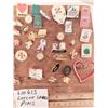 Image 4 : LOT 613 LOT OF LAPEL PINS