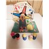 Image 4 : LOT 698 VINTAGE FISHER PRICE MUSIC BOX FERRIS WHEEL & FIGURES
