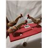 Image 3 : Wooden Pecking Roosters Hand Made, 8' Long