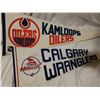 Image 6 : 12 Hockey Banner, Most Are Signed, WHL