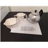 Image 1 : LOT 921 WHIYE GOLD WARE CREAM/SUGAR & 6 CUP SWAN BRAND ALUMINUM THE CARLTON TEA POT