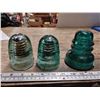 Image 3 : 3 Green Insulators