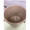 Image 3 : 5 Gallon Medalta Crock, No Chips or Cracks - Wooden Handles