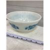 Image 3 : Pyrex Bowl