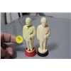 Image 1 : KFC Colonel Sanders Salt & Pepper 1971