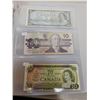 Image 3 : Collection of Canadian currency - 1900 25¢ shinplaster, 1937 $1.00, 1974 $2.00, 1954 $5.00, 1989 $10