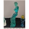 Image 4 : Glass Perfume Bird, Glass Egg with Holder, Lucite Venus De Milo