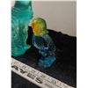 Image 5 : Glass Perfume Bird, Glass Egg with Holder, Lucite Venus De Milo
