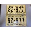 Image 1 : 1951 Saskatchewan matching front/back license plates 82-977