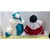 Image 2 : 2 Clown Dolls