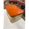 Image 2 : Kitchen Bread Tin