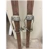 Image 3 : Pair of Vintage Wooden Skis 83" Long