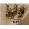 Image 1 : LOT OF 5 RED ROSE WADE TEA ORNAMENTS, 2 CAT WITH FIDDLE… EACH SLIGHTLY DIFFERENT COLORING, 3 BEARS, 