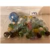 Image 1 : BAG OF VINTAGE MARBLES