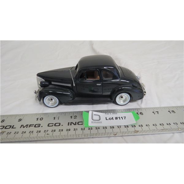 made in china 1939 chev coupe 1:24 scale - diecast car