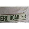 Image 3 : John Deere Road tin Wall Hanging - 20" long