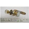 Image 3 : Vintage glass door knobs, door hardware