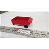 Image 3 : ERTL metal toy wagon - total length 6.5"