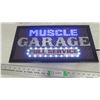 Image 3 : Muscle garage LED wall decor - working - 10x19