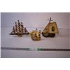 Image 1 : Collectible wood Boats