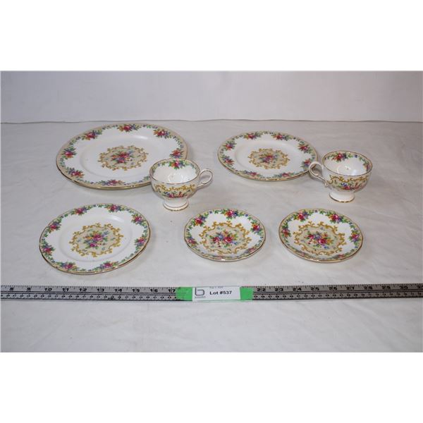 Paragon Fine China Minuet Pattern