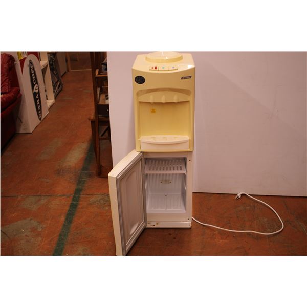 *Water Dispenser with Mini Fridge