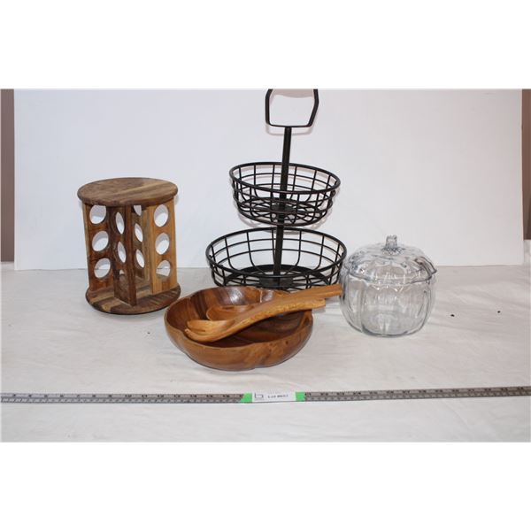 Fruit Basket,Wooden salad dish,pumpkin candy jar,spice holder