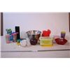 Image 1 : Mixing Bowls,Water Bottles,Misc Kitchen Items