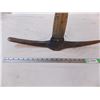 Image 3 : Pickaxe with wooden handle