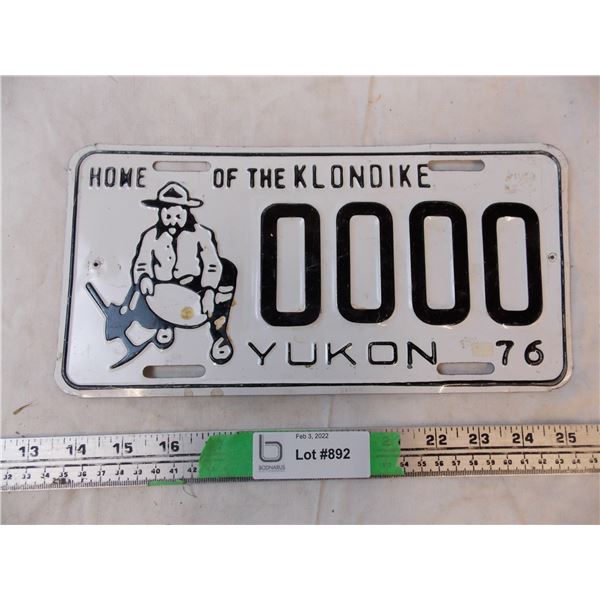 1976 Yukon licence plate