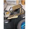 Image 5 : REMOTE CONTROLL DUNE BUGGY AND HOVERCRAFT