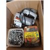 Image 1 : SKILL JIGSAW 3-14" OREGON CUTTING CHAINS (NEW) AND CONTAINER OF ROOFING NAILS