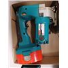 Image 5 : TWO 18V MAKITA CORDLESS DRILLS AND JIGSAW COMES WITH TWO BATTERIES AND CHARGER
