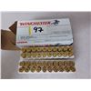 Image 1 : 40 ROUNDS OF WINCHESTER 22-250 45 GRAIN AMMO