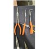 Image 3 : NEEDLE NOSE PLIERS AND SIDE/WIRE CUTTERS