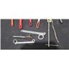Image 4 : ASSORTMENT OF WRENCHES- MONKEY/PLIERS/BATTERY POST WRENCH