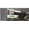 Image 4 : PALM SANDER/BELT SANDER BY BLACK AND DECKER
