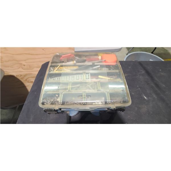 PARTS BOX WITH HUNDEREDS OF BITS AND DRIVES