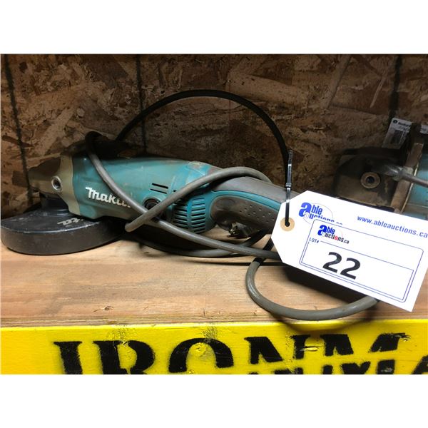 MAKITA GA7050 ELECTRIC GRINDER