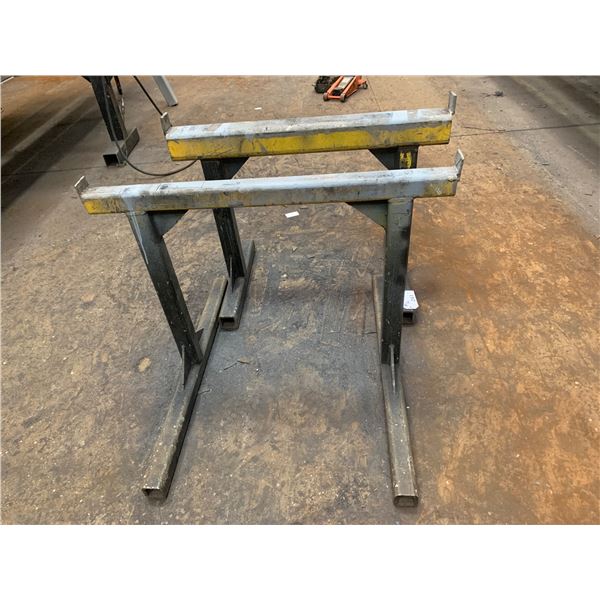 HEAVY DUTY STEEL SAW HORSE SET (2PCS) 49"W X 35"H