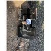 Image 1 : FORKLIFT BLADE ATTACHMENT, TRAILER HITCH