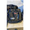 Image 3 : DEWALT TOOL BELT AND TOOL BELT WITH POUCHES